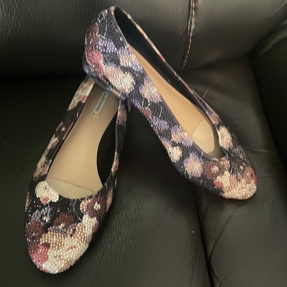 Dillard’s Alex Marie shoes - Picture 3 of 4
